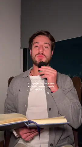 en español decimos eres especial pero en poesía decimos….#lalowellness #poesia 