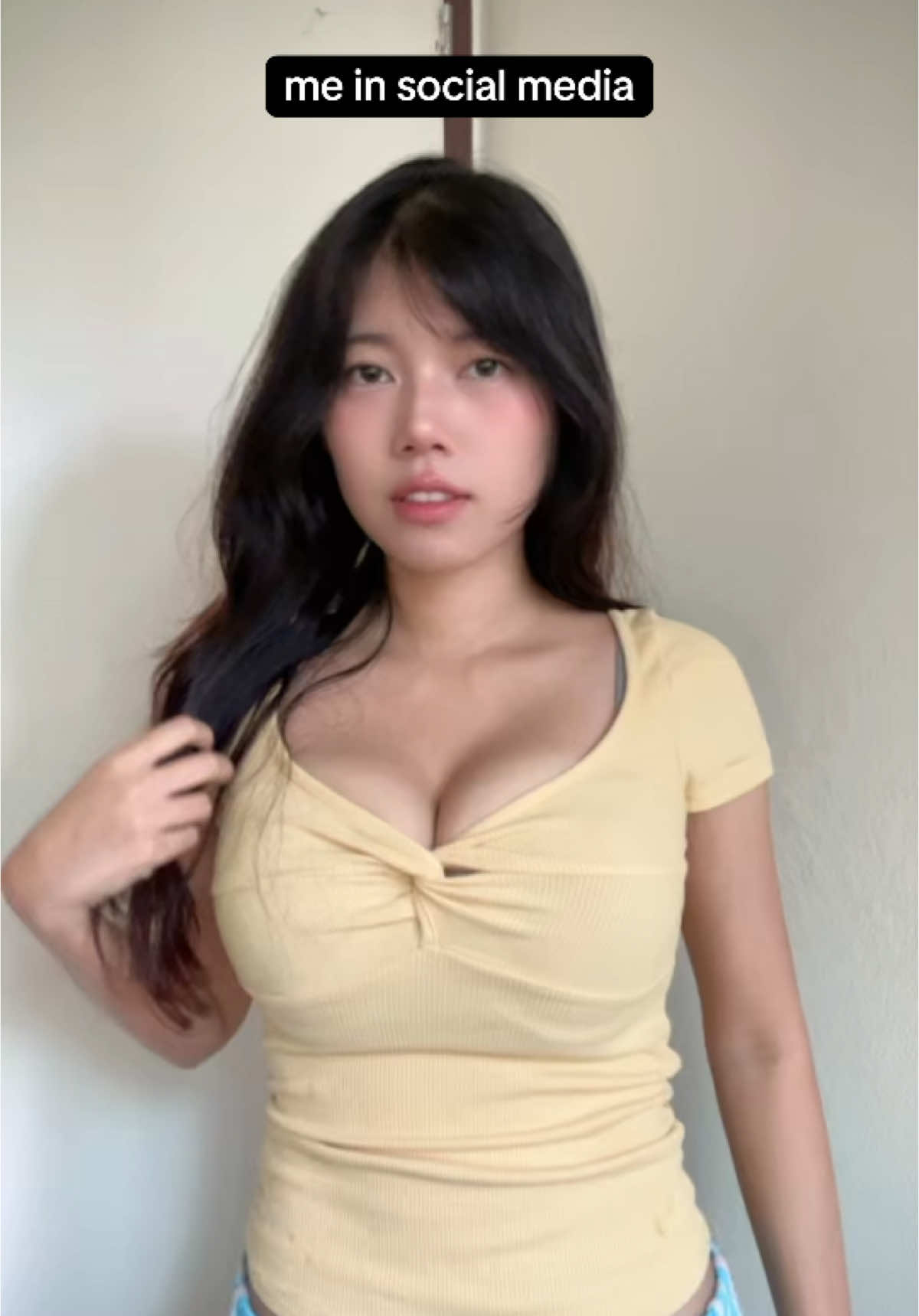 ၂ခုလုံး တကယ်မဟုတ်ပါ