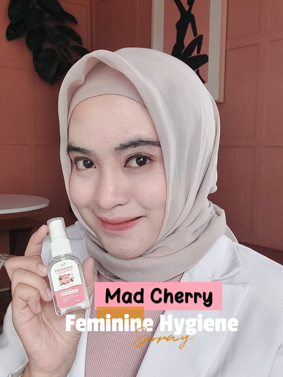 ⚠️Cewek2 ada yang pernah keputihan ? Jangan dibiarin ya gaes karena beresiko infeksi organ kewanitaan. Aku rekomendasikan feminine hygiene spray dari @madcherry.id karena terbuat dari ekstrak 7 berries yang kaya akan antioksidan dan membantu menghambat pertumbuhan jamur. Aku pribadi pake ini ya gaes #madcherry #femininehygienespray #keputihan #keputihanabnormal #keputihangatalberbau 