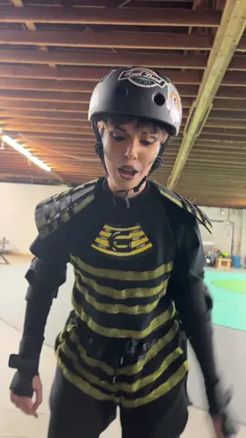 Low budget cosplay of #greaseballthediesel for Halloween night for my derby class :)) ( don’t judge my turn I got nervous) #starlightexpressmusical 