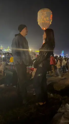 တန်ဆောင်တိုင်လာလည်လိုက်တော့နော်#တောင်ကြီးသား @Sai Sai Kham Leng ကိုတိုင်လိုက်ပို့မှာတဲ့@Yun Waddy 