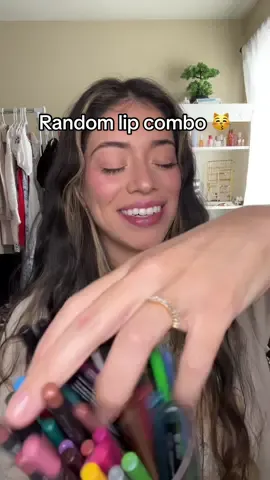 Random lip combo 😽 @NYX Professional Makeup Berry goth & Lipstick in Self taught millionaire  @Haus Labs Cocoa #lipcombo #makeup #lipliner #lipstick #lipgloss 