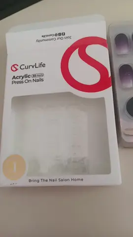 these are a present for a friend!!!! #pressonnails #nails #curvlife 