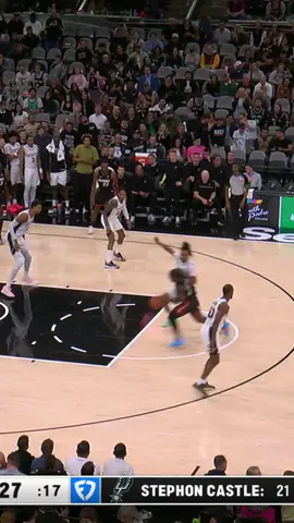 Block ➡️ bucket 💪 #NBA #spurs #victorwembanyama 📺FanDuel SW