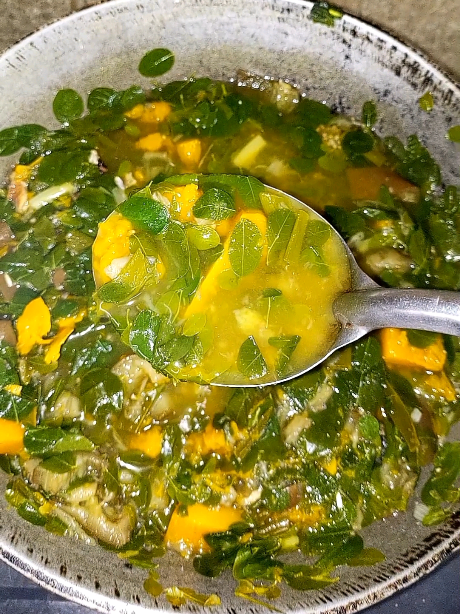 Part 25 | sinabawang gulay with malunggay 🍲 and rice, please follow me on tiktok and ig 🙏🏻💕  #philippines #FoodTok #filipinofood #fyp #Foodie 