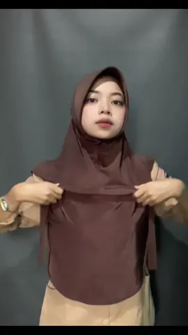 Sukaaa jilbabnya ga bikin tembem😫🫶🏻#hijabsimpel #hijabdinas #jilbabdinas #hijabpolwan #pramukatiktok 