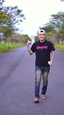 Lâu lắm rồi mới lên quần jean nè ! 