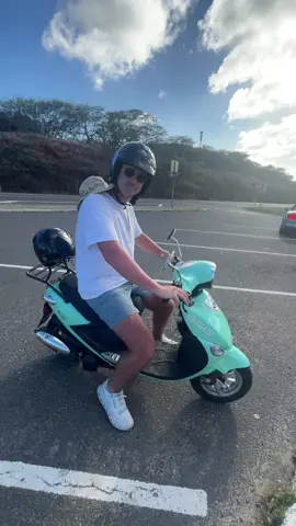 Quite the trek to Aspen! Silver lining: more time to rehearse my lines. 🎬 #hawaii #moped #honeymoon 