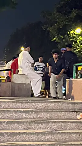 girl reaction 😁😂