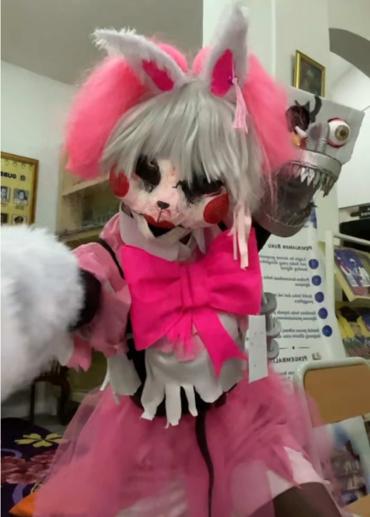 Ok last transition yup #fnaf #manglefnaf 