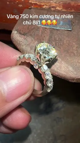 Mẫu này chị nào muốn làm vàng full xoàn,vàng full moiss, bạc full moisss như mẫu trên liên hệ không777864508 em báo giá ạ🥰🥰🥰🥰#kimcuongthiennhien #bin #trangsuc 