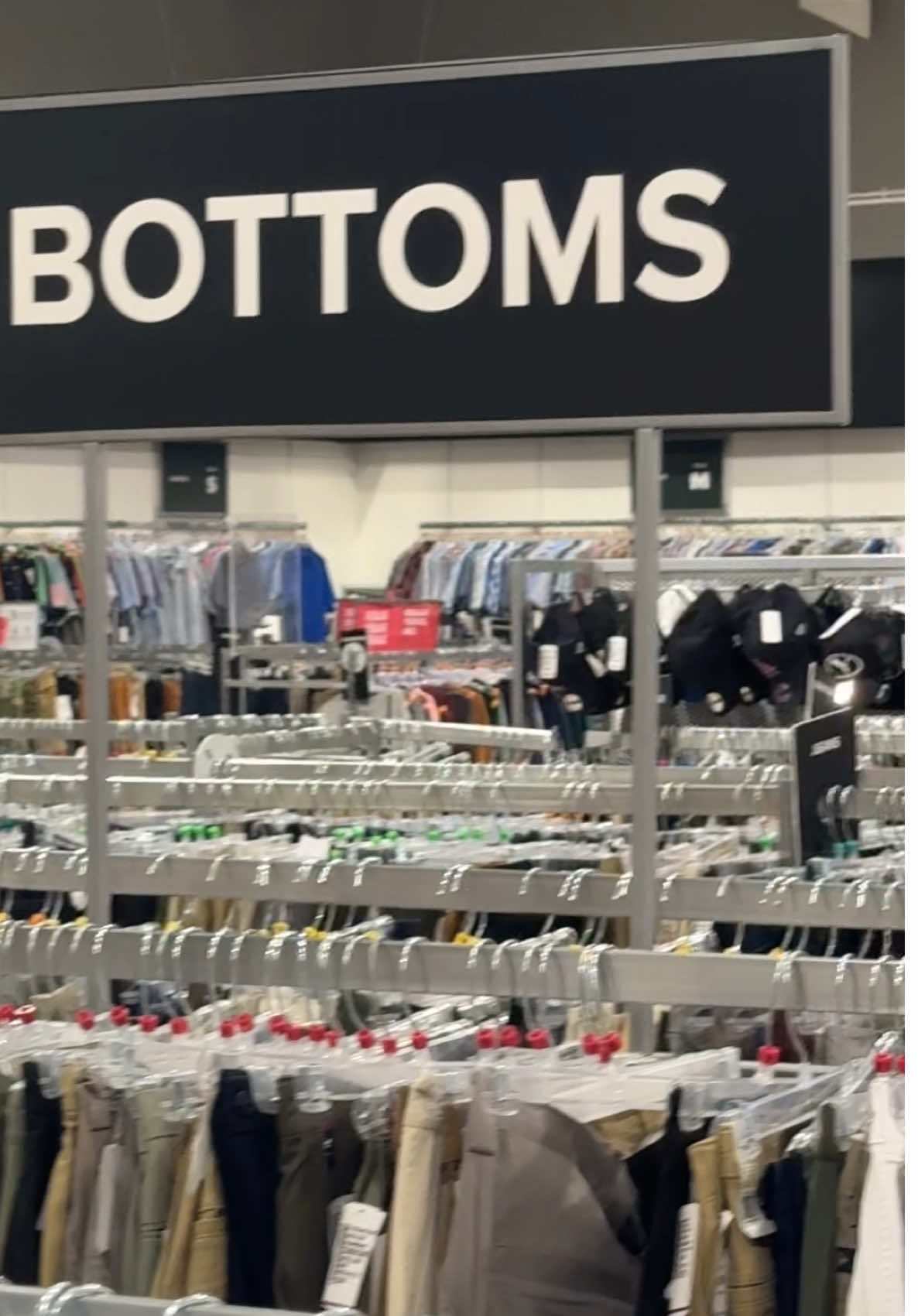 El lugar perfecto para comprar #bottom #Pride #comedia #comedy 