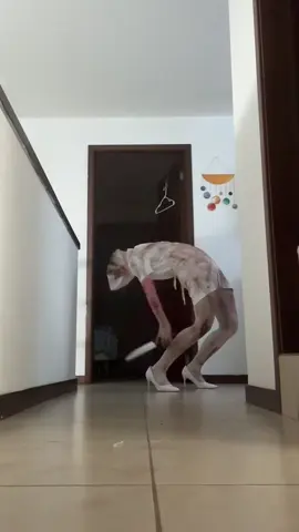 Soy una enfermera linda? #silenthillnurse #halloween #cosplay 