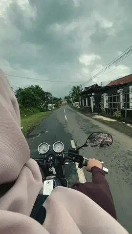 Kalau naik giginya turuninnn😅🤣 #rxking #fyp #rxkingindonesia #rxkingnusantara #rxking135cc #rxkingmodifikasi #4u #xybzca 