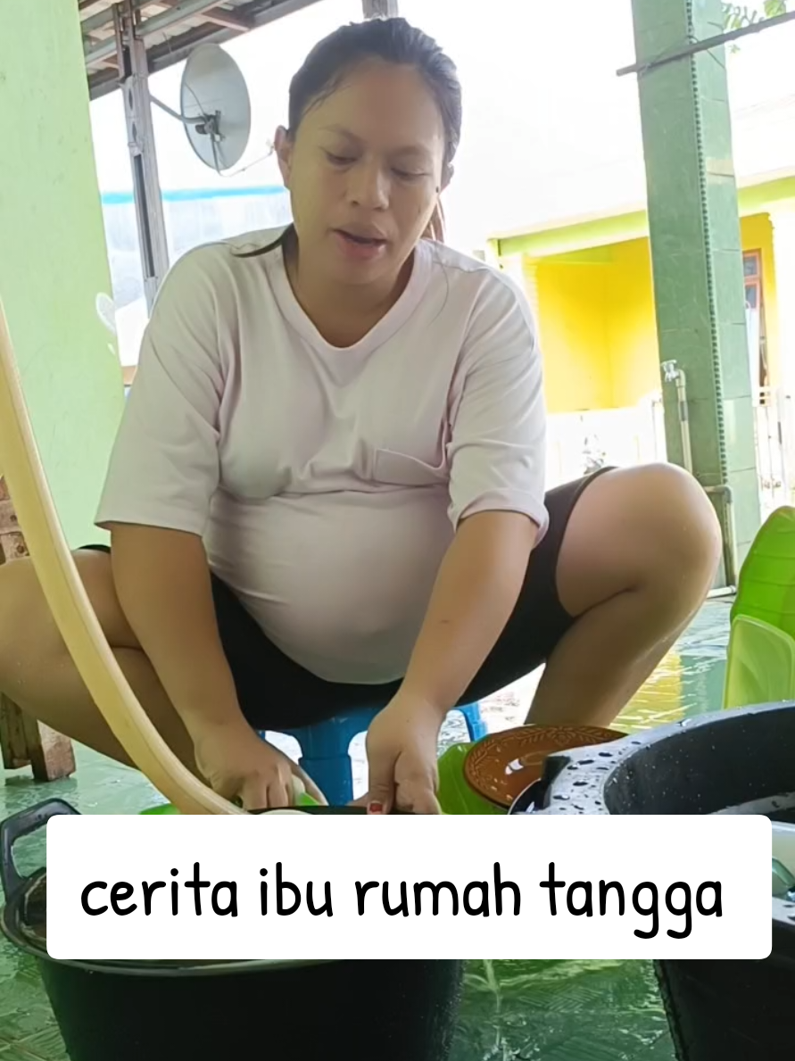 cerita ibu rumah tangga 
