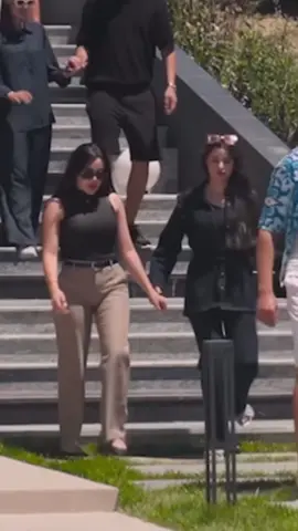 معقول مانعود احباب؟ @Salma Mahlani 🎀 @صابرين #سلمى #صابرين #fyp #معركة_حب 