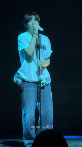 Anton's voice in 'Another Life' and in standing mic is 🔥 cr.(Antonezz0801) #antonlee #leechanyoung  #アントン #앤톤 #riize 