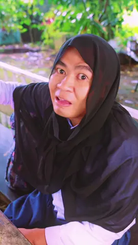 Beti jatuh cinta sama filix