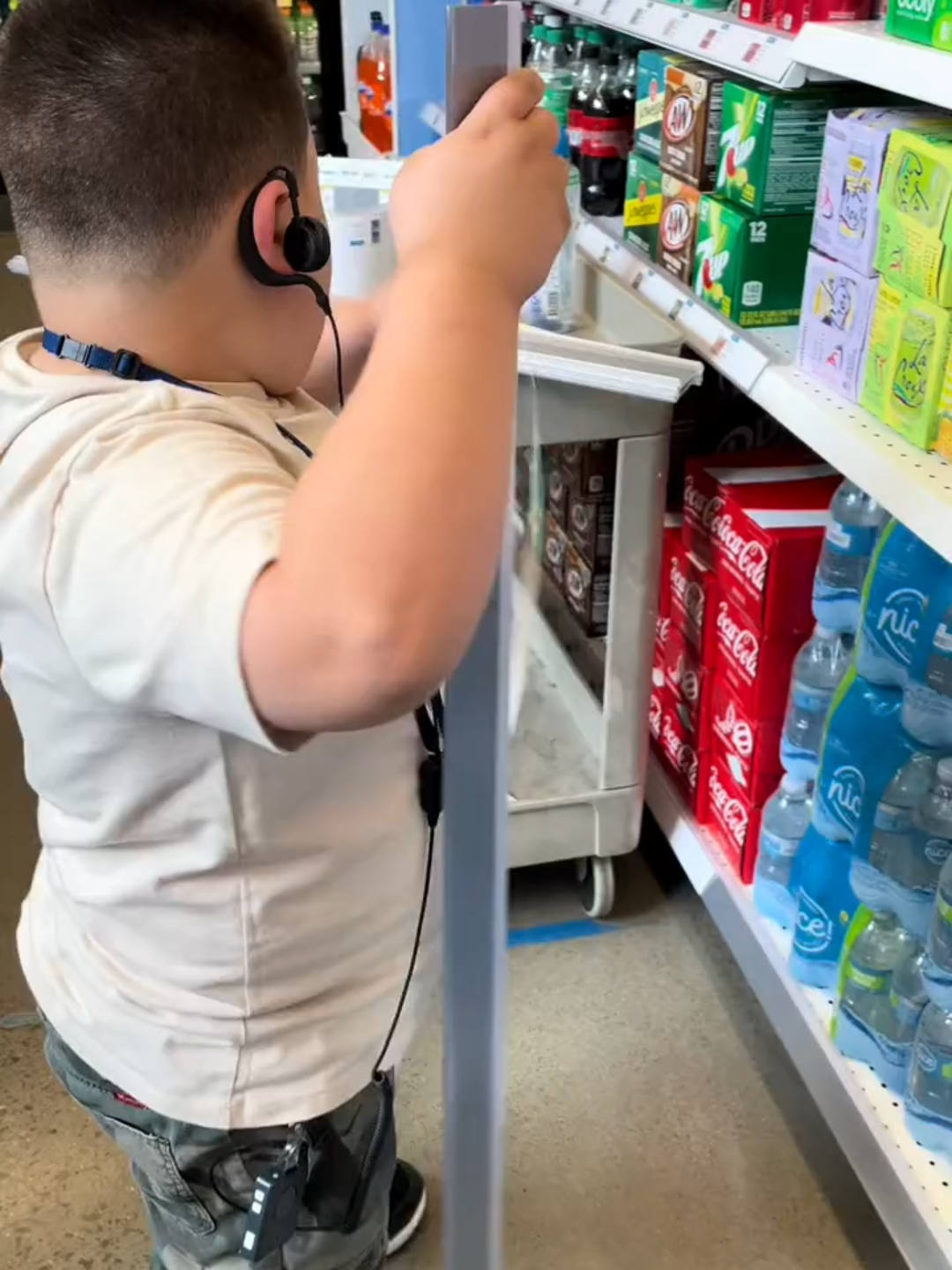 It’s bring “The Rizzler” to work day! #christianjoseph #fyp #therizzler #rizz #son #bringyoursontoworkday #fathersonduo #work