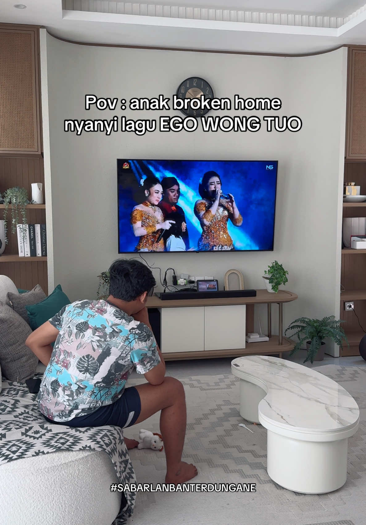 Sesakit ini ya jadi anak broken home? #terbaik #baksomasroy #hadiahsekogusti #sabarlanbanterdungane 