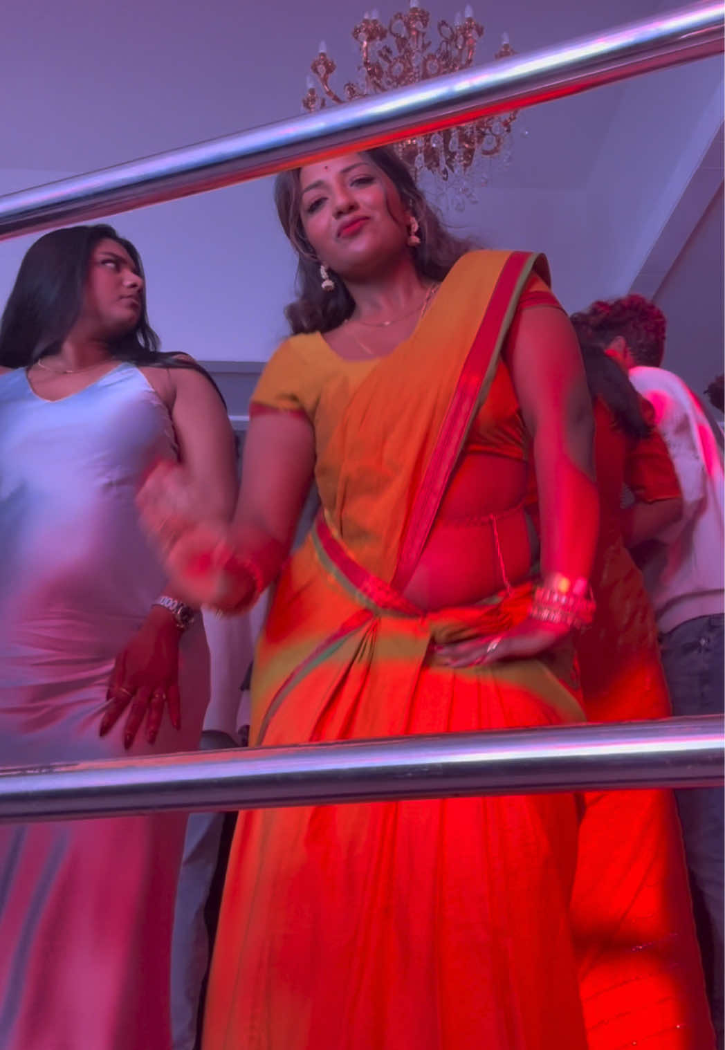 « Vaalibhai Vayaisuuu » 😆♥️ #fyp #tamil #french #dance #move     