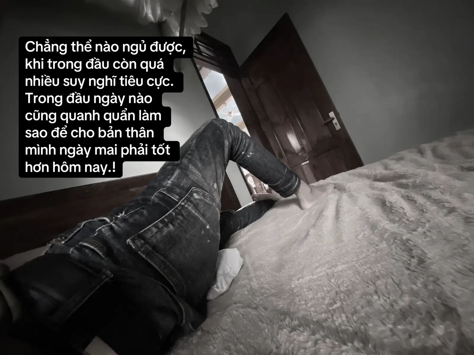 Chẳng thể nào ngủ được khi trong đầu còn quá nhiều suy nghĩ tiêu cực. Trong đầu ngày nào cũng quanh quẩn làm sao để cho bản thân mình ngày mai phải tốt hơn hôm nay…! #🎬 #xuhuongtiktok 