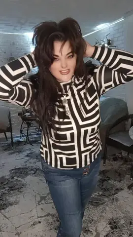 #если собираться на работу😁то только так🤣С пятницей  любимки🫶🍀☕🍫