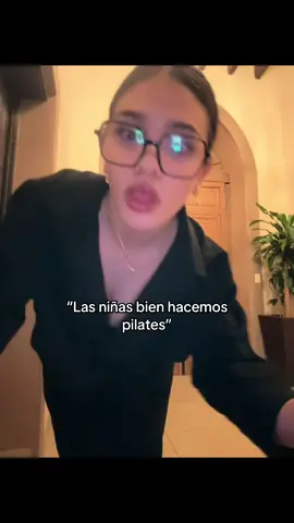 Cuantos carbs tiene un pilate we #GymTok #motivation #humor 