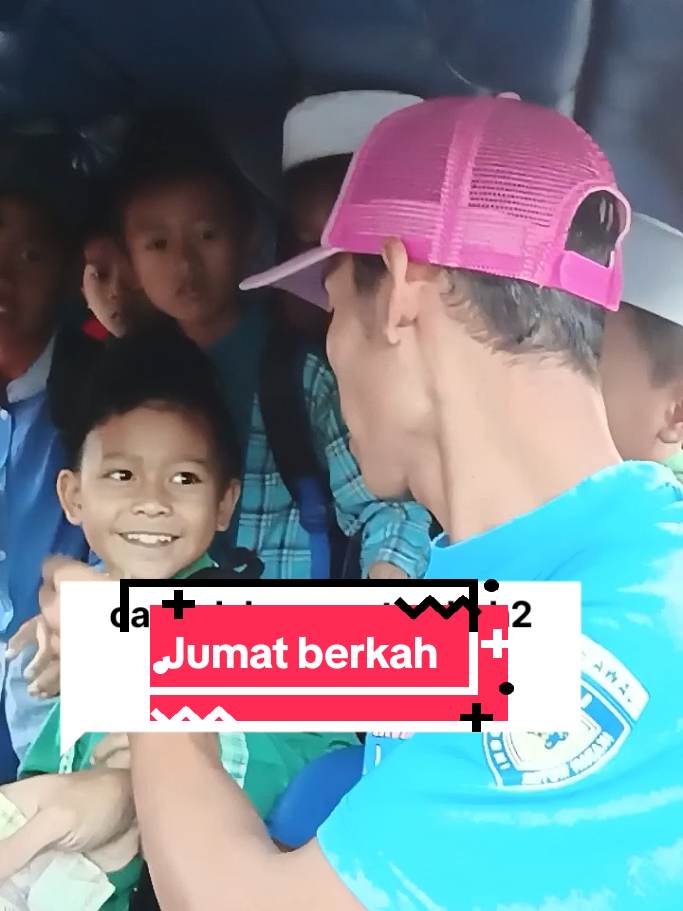 berangkat sekolah di hari Jumat  #fyppppppppppppppppppppppp #anaksekolah #supirangkot #tiktok #penumpang 