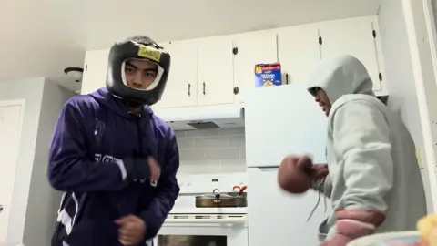 Lol something to post lol😂😂😂