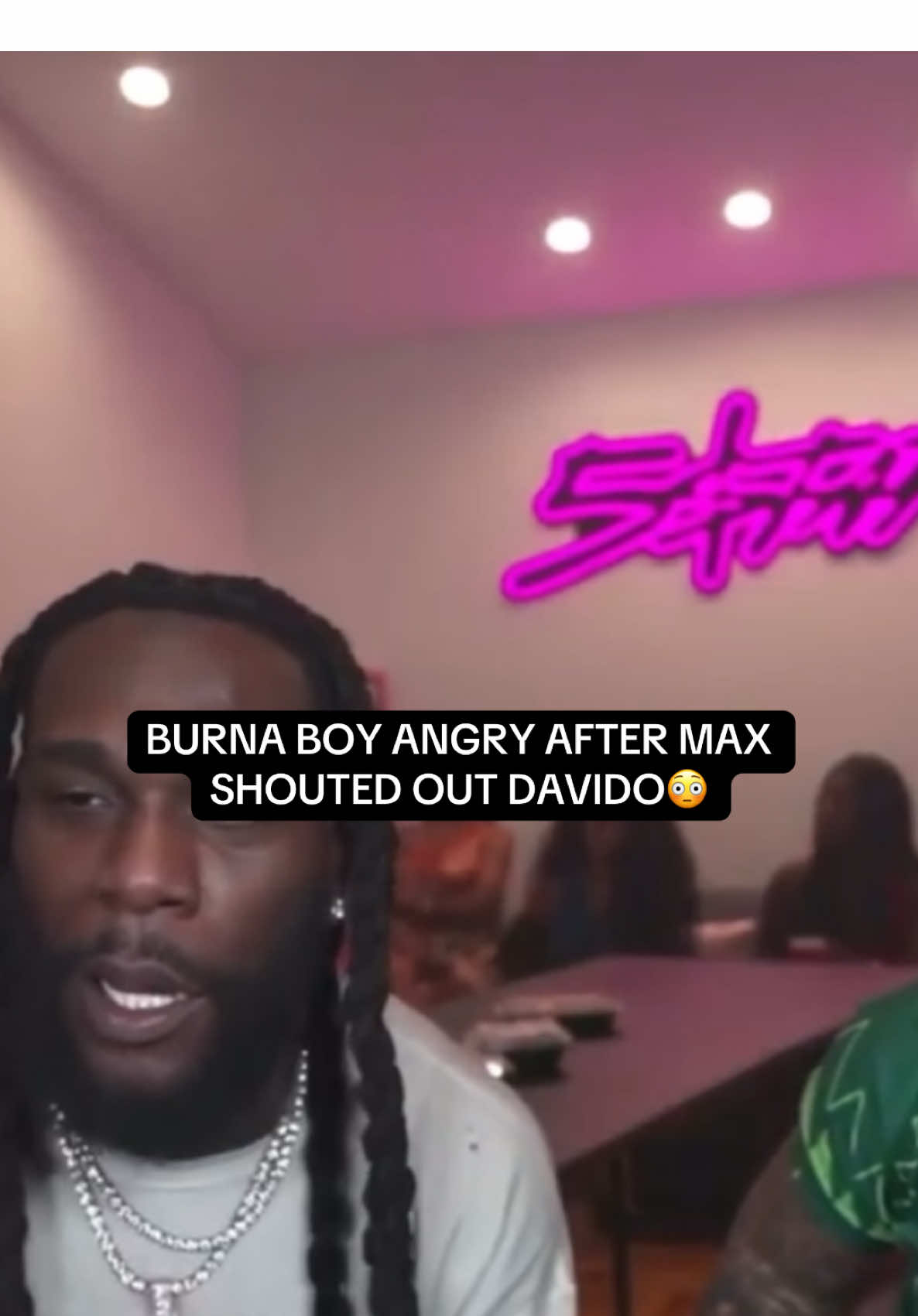 BURNA BOY NOT HERE FOR THAT😳 #pbm #burnaboy #fyp #cloverboyclips 