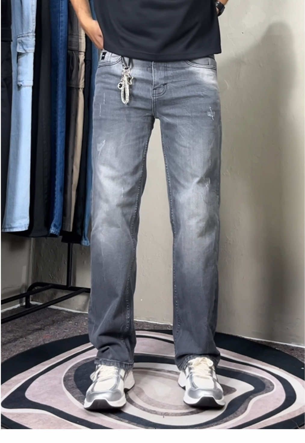 Celana Jeans Reguler Rockmaker warna Abu 🔥 #celanajeansreguler #celanajeanspanjang #rockmakerdenim #rekomendasi #outfitideas 