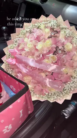 he wasn’t lying when he said I couldn’t leave him bc he was pregnant lolll #fyp #loml #miniduchshund 