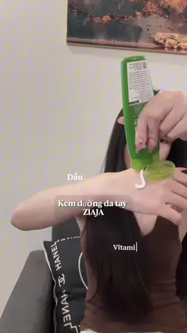 Bí quyết để có 1 bàn tay đẹp #uyenriviu #xuhuong #ziaja #eupc #kemtay 