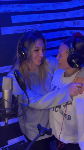 1 more day & our version of “Golden” will be available on ALL streaming platforms!! Tag your favorite radio station & you might just hear us on there 😉🙏🏾🎶 @Brilovehh 