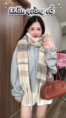 Khăn quàng cổ sọc ấm áp cho mùa đông giá lạnh 🥰🥰#huynhchangreview #huynhchang00 #xuhuongtiktok #huynhchang 