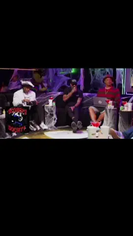 Lol and yal saying the league “weak”.🤣 WELCOME TO SCORE’s SOCIETY!  • • • #scorerssociety #brainwashedtothinkelite #theunderdogstory #areyouacasual