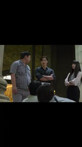 Tại chị mạnh quá đó chứ 🤣🤣#thandenoiuocdi #kimwoobin 