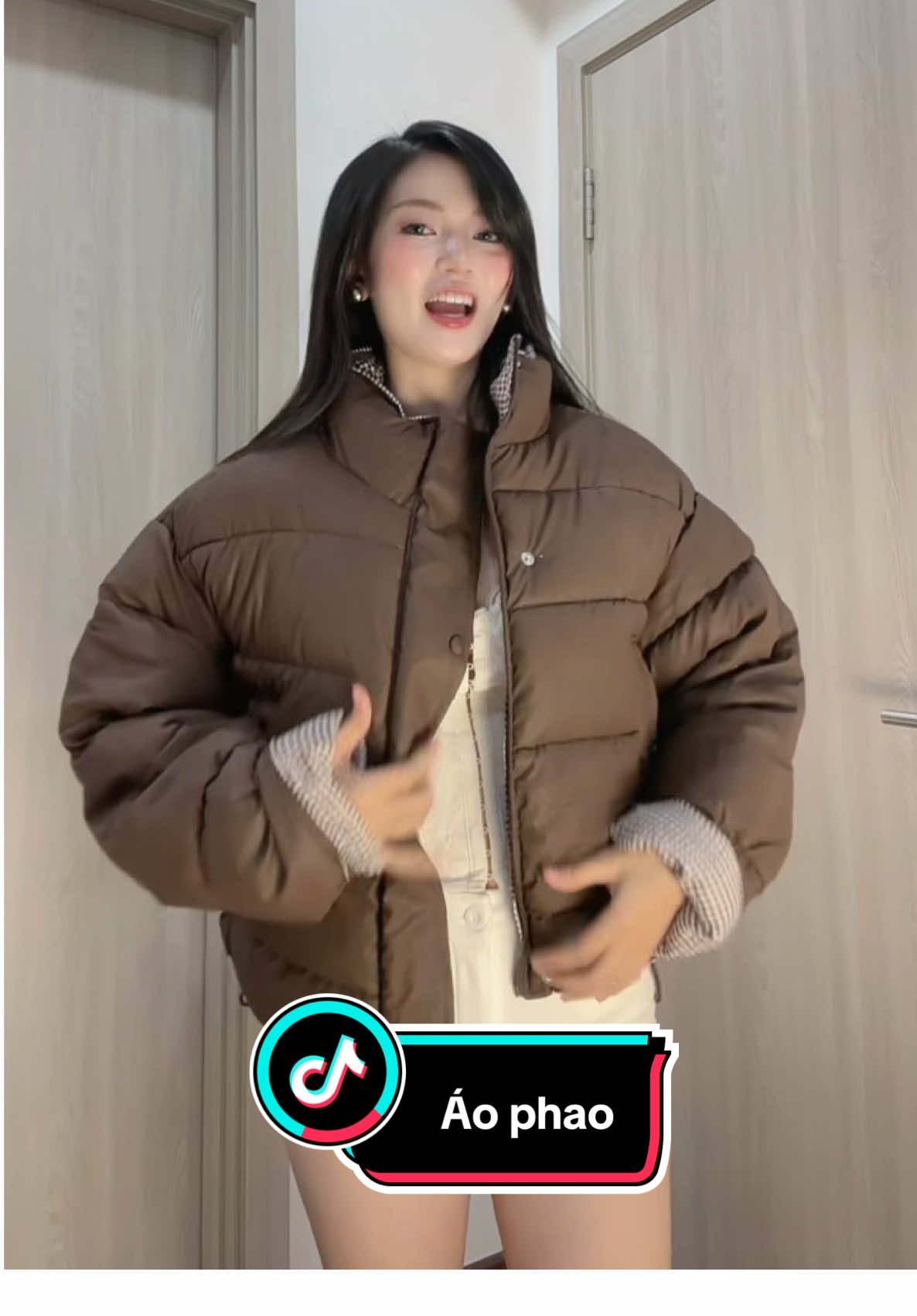 Lạnh lạnh là ko lo nữa nha#tiktokthoitrang #outfitmuadong #viral #aophao #xuhuong 