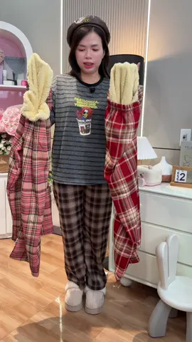 Quần kẻ ống suông lót lông