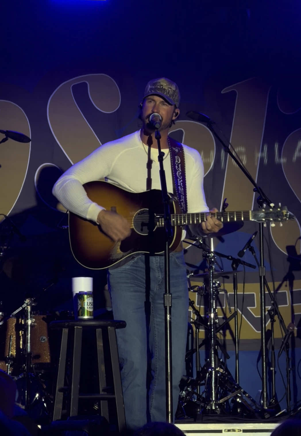 @Riley Green performing “Change My Mind” in Nashville, TN (October 22nd, 2025)