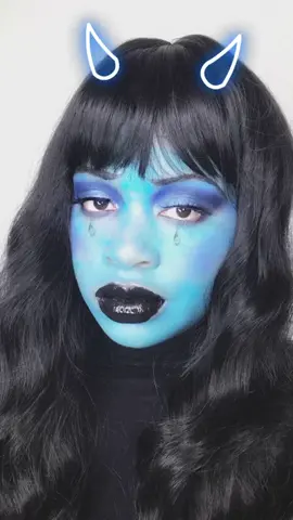 💙🖤  #onthisday #halloweenmakeupideas #halloweenmakeuplook #bluedevil #halloweenphotoshoot 