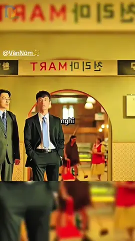 Người đàn ông cố gắng phá hủy siêu thị nhưng không thành #namthichfilm #xuhuong #phimhay #viral #reviewphim 