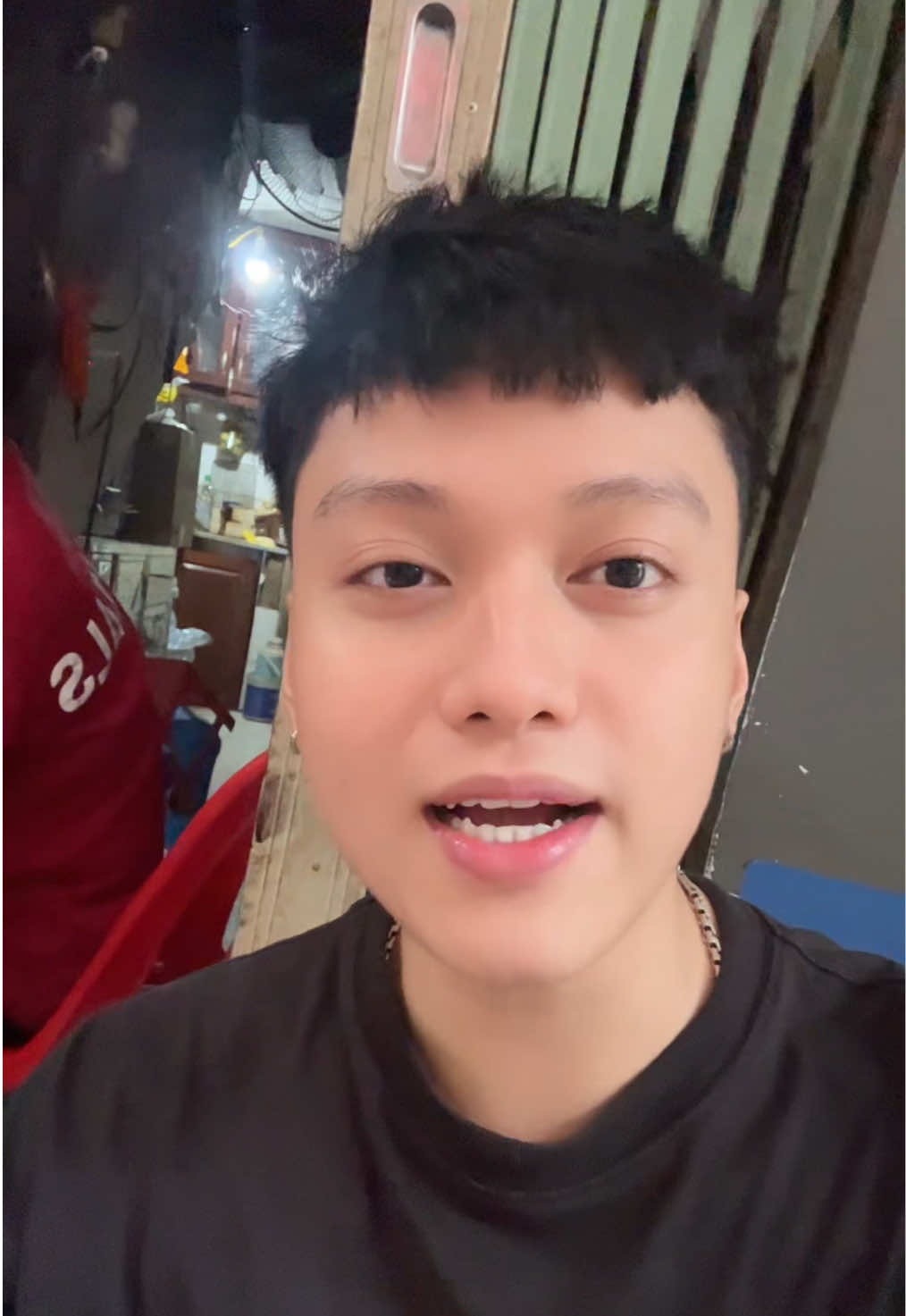 Dear boy phố Hà Tĩnh. Thương miền trung thương lũ cạn, thương vùng quê tôi năm nào phủ đạn. #jamieschoi #beta 