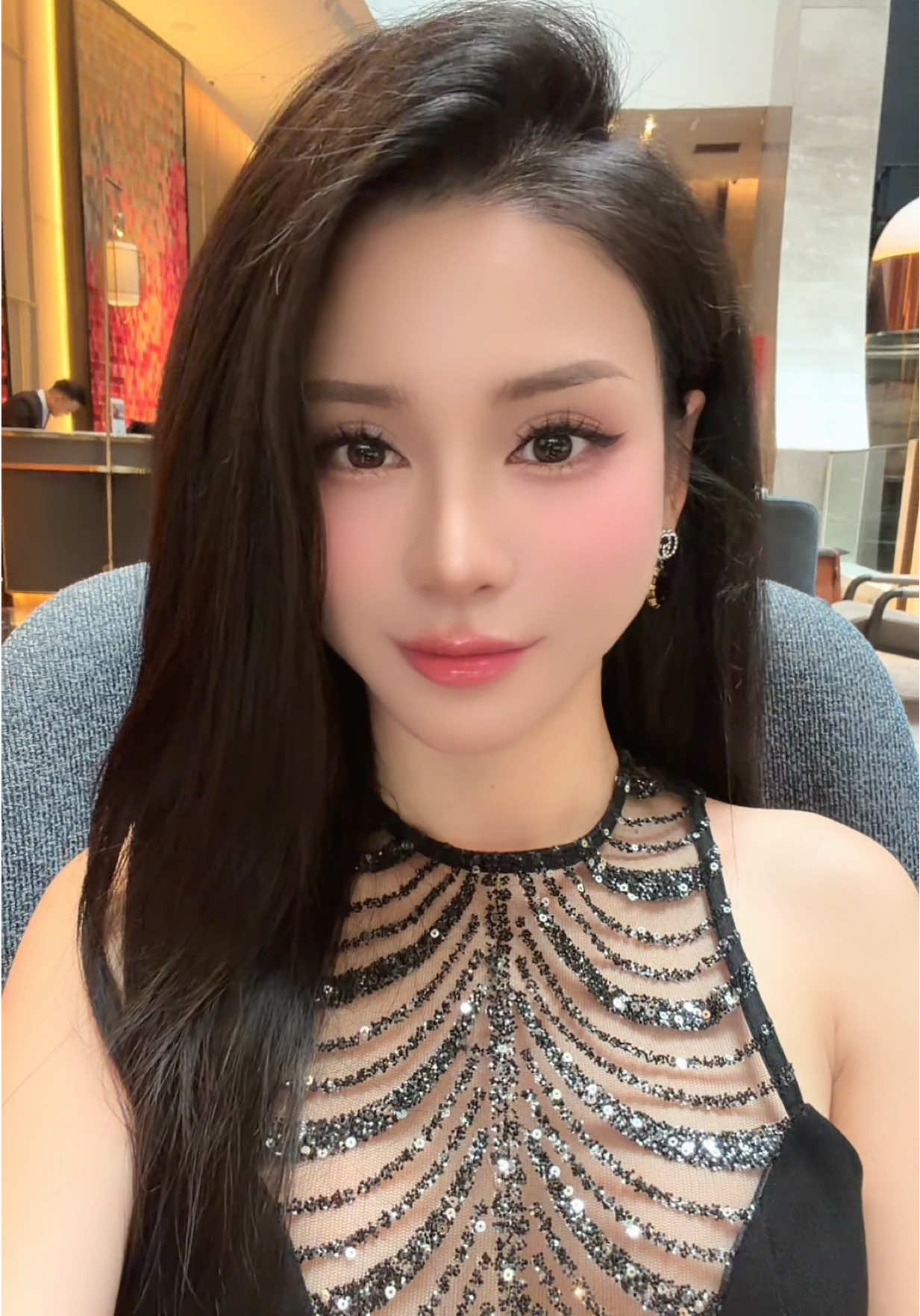 Cứ nhớ nhớ quên quên mơ hồ 🙂‍↔️🙂‍↔️