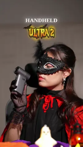 Udara spooky tapi tetap harus cool! 💨🎃 Biar gak keringetan pas Halloween, pake JISULIFE Ultra 2~ Join live kita & dapetin promo spesial yang cuma muncul malam ini 👻✨ #jisulife #JisulifeIndonesia #portablefan #kipasanginportable #ultra2 #halloween 