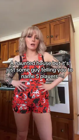 I have many outfits planned for tonight x #NHL #hockey #womeninsport 