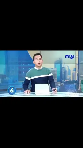 Berita viral. Ibu sri mulyana  asal surabaya, berhasil menghebohkan media sosial setelah mengikuti program dari Kang Ujang Bustomi.#ujangbustomi #ilmuagama #penarikan #uang #gaib #halal #jawapride #jakarta #foryou 