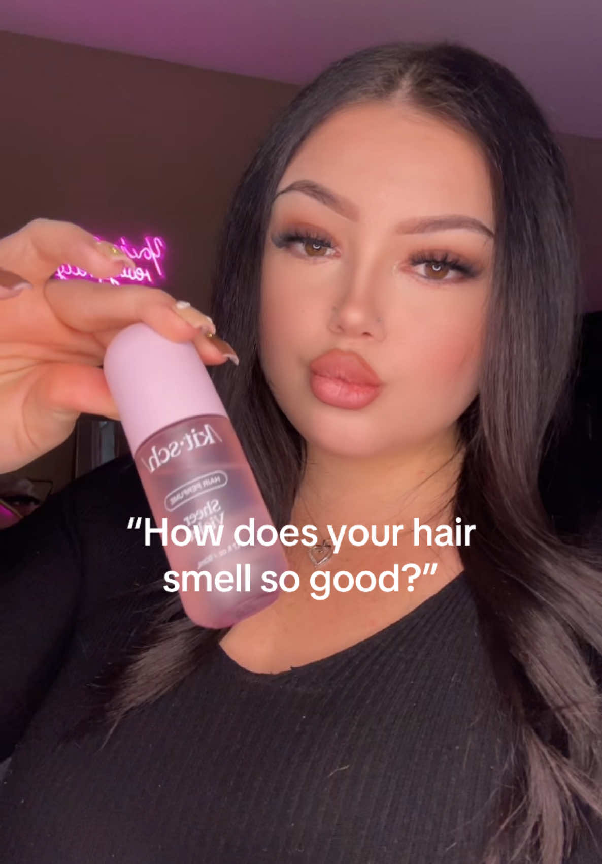 LOVE the Kitsch Sheer Violet hair perfume 😍😍 #kitsch #hairperfume #tiktokshopaffiliate #christmasgiftideas #beautytips 