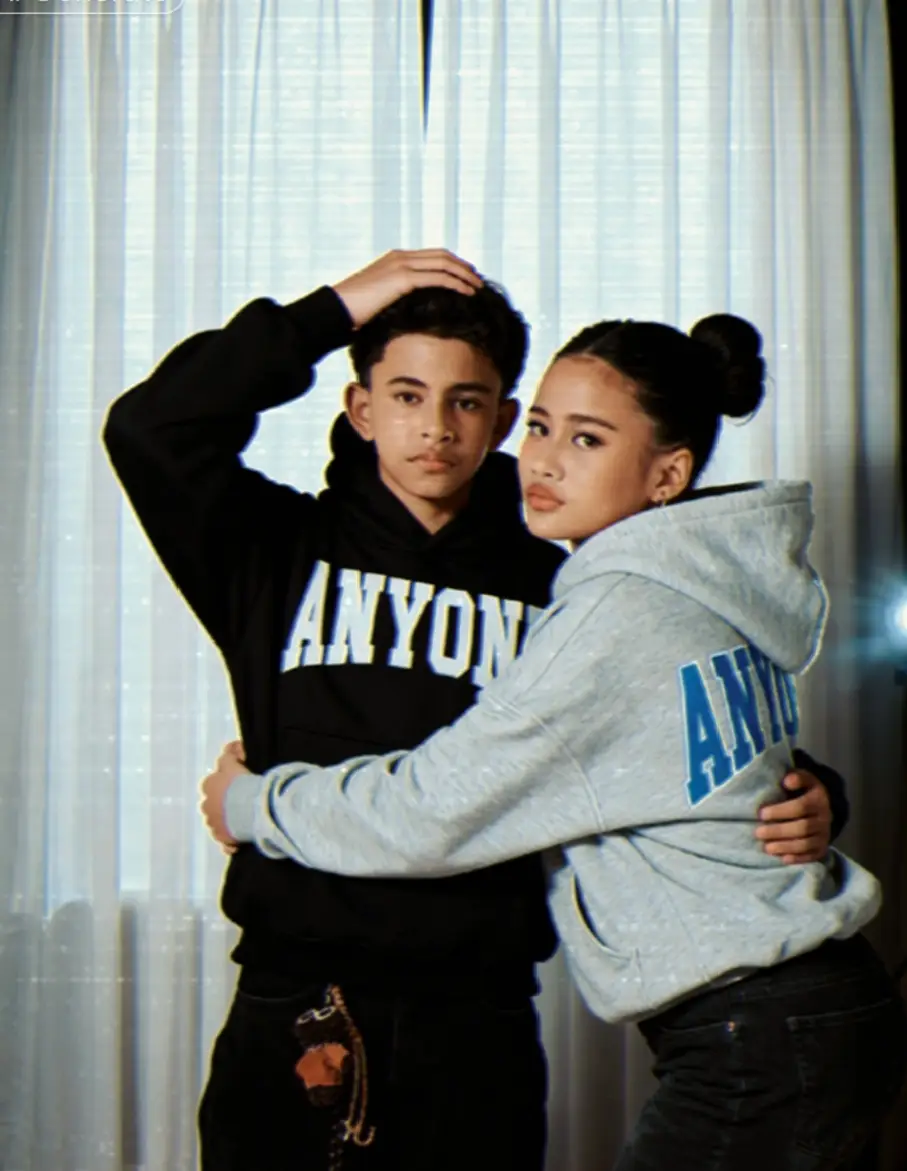 nandyan ba ang walloe??? #trishaa_edit #walloe #wallad #chloe #couple 